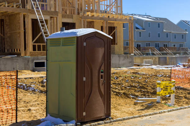 Portable Toilet Options We Offer in Mcpherson, KS